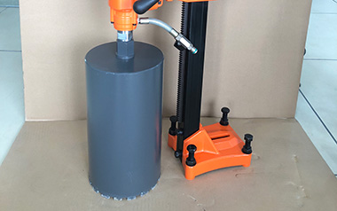 磁力鉆的轉速快慢應該如何進行調整？